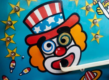 clown arcade game