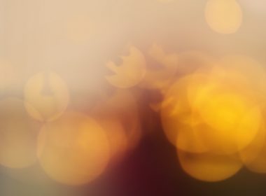 yellow and white bokeh lights