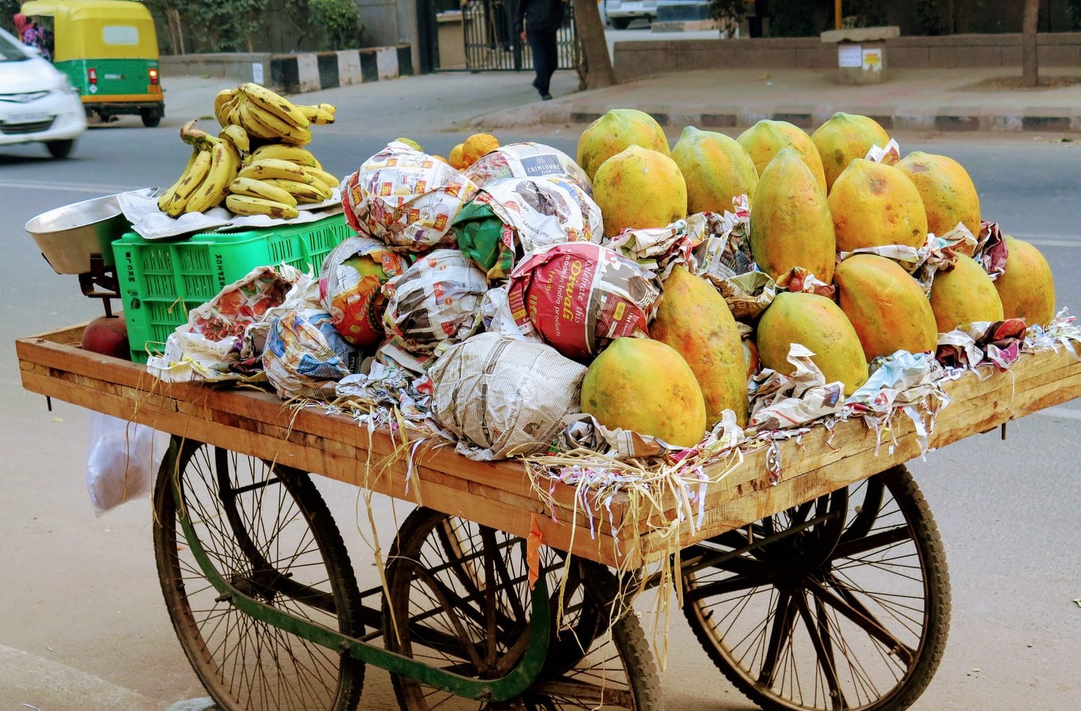 assorted fruits on fruit rack