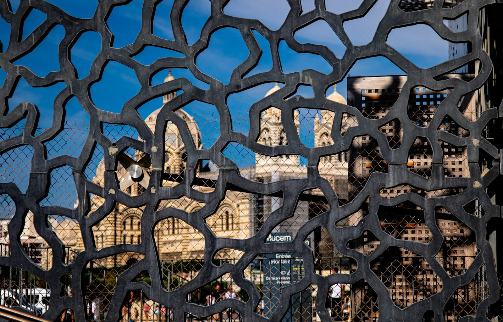 blue and white concrete wall
